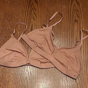 2 × Me Nude Bralette Small